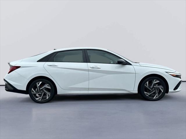 new 2025 Hyundai Elantra car, priced at $28,838