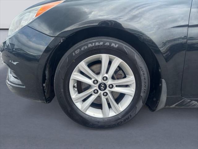 used 2013 Hyundai Sonata car, priced at $7,999