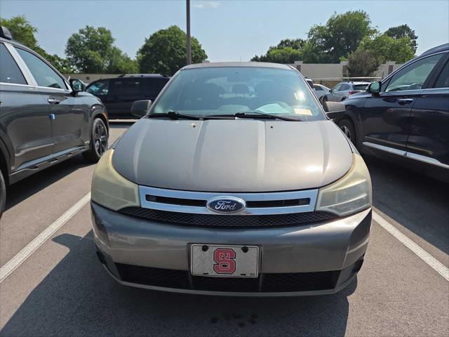 used 2009 Ford Focus car, priced at $2,999