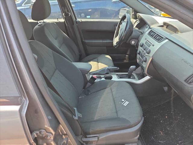 used 2009 Ford Focus car, priced at $2,999