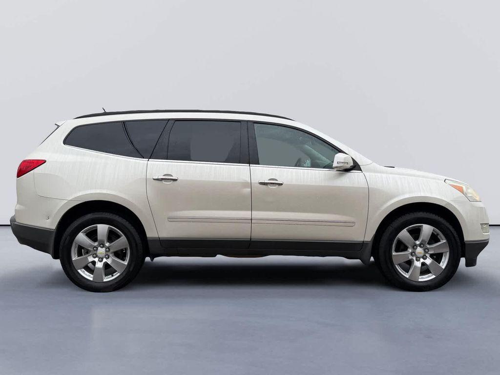 used 2012 Chevrolet Traverse car, priced at $6,500