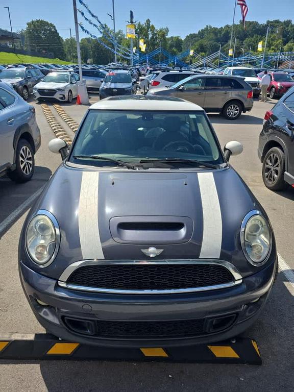 used 2013 MINI Hardtop car, priced at $8,999