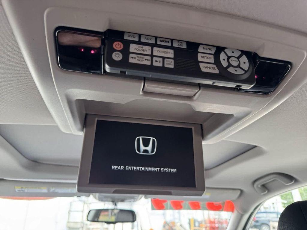 used 2016 Honda Pilot car, priced at $15,999