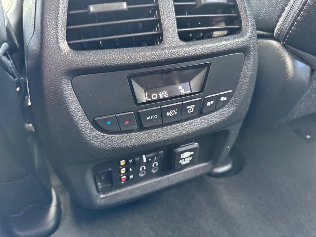 used 2016 Honda Pilot car, priced at $15,999