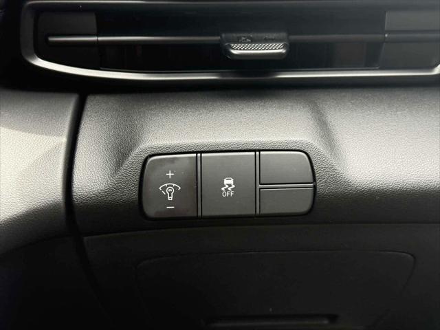new 2025 Hyundai Elantra car, priced at $24,165