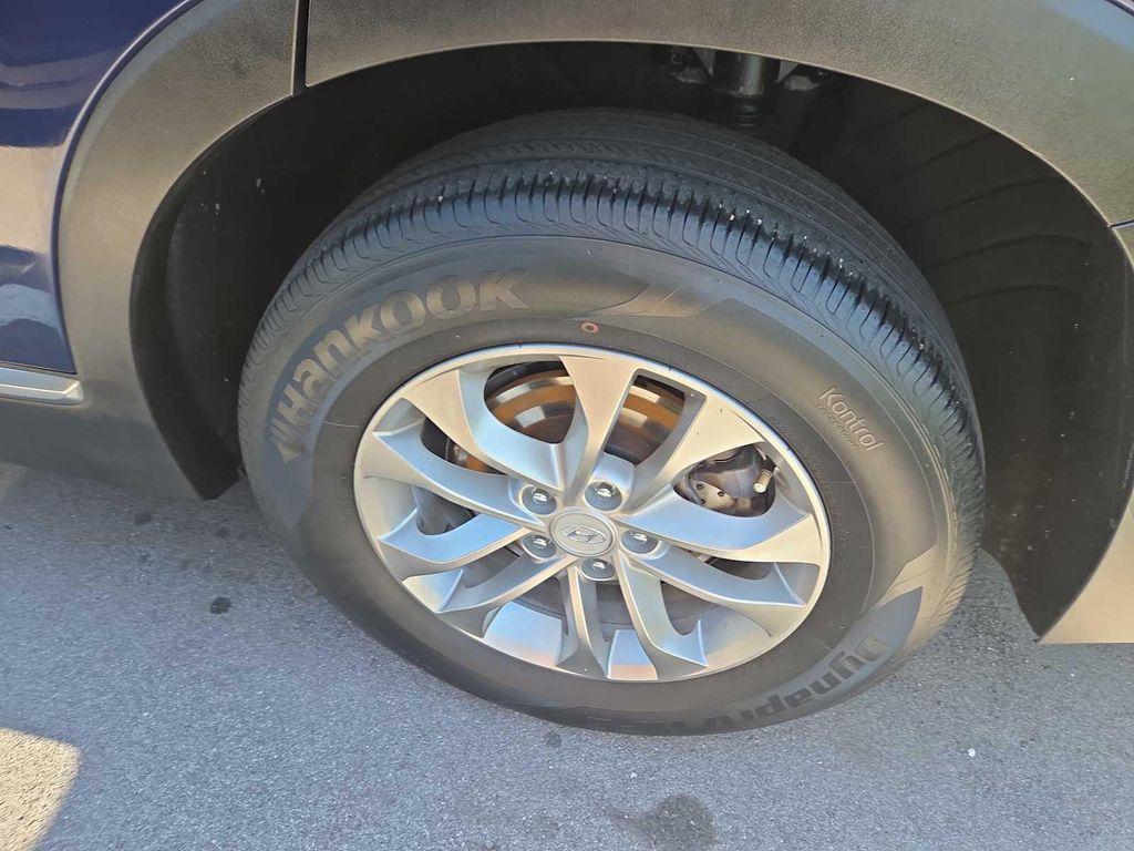 used 2020 Hyundai Santa Fe car, priced at $15,970