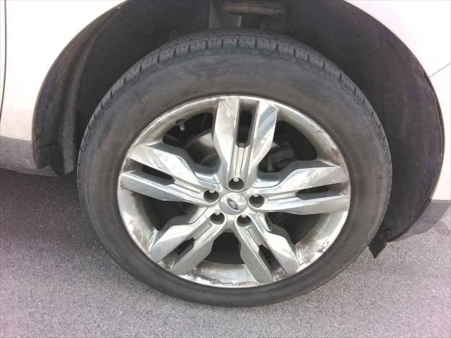 used 2013 Ford Edge car, priced at $9,999