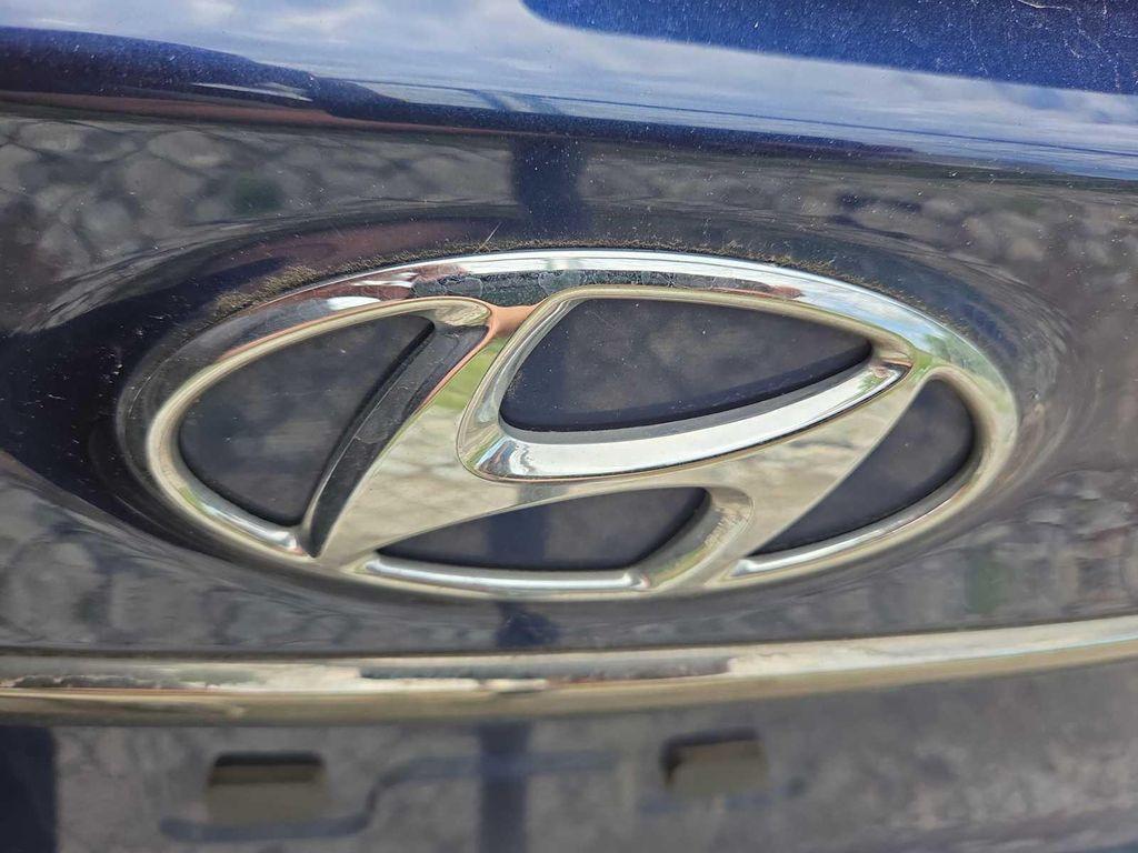used 2020 Hyundai Santa Fe car, priced at $23,988