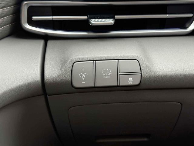 new 2025 Hyundai Elantra car, priced at $28,339