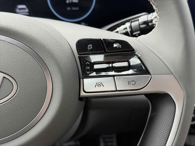 new 2025 Hyundai Elantra car, priced at $28,339