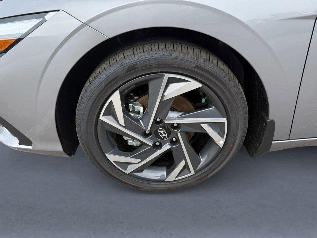 new 2025 Hyundai Elantra car, priced at $28,339