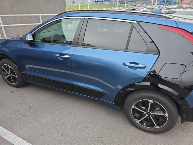 used 2023 Kia Niro car