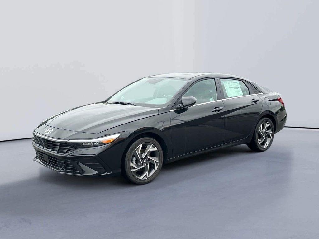new 2025 Hyundai Elantra car, priced at $26,306