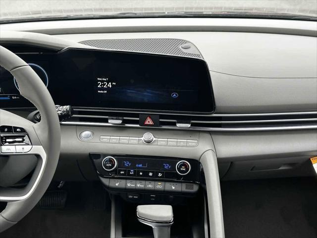 new 2025 Hyundai Elantra car, priced at $26,306