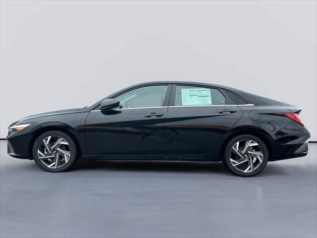 new 2025 Hyundai Elantra car, priced at $26,306