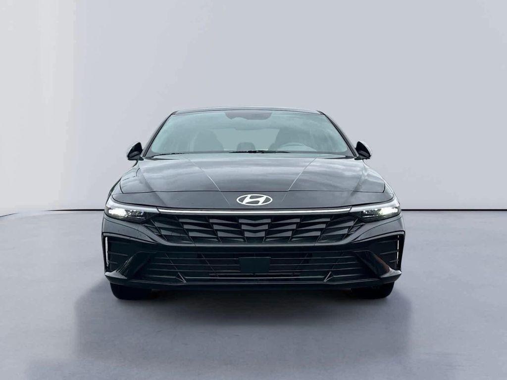 new 2025 Hyundai Elantra car, priced at $26,306