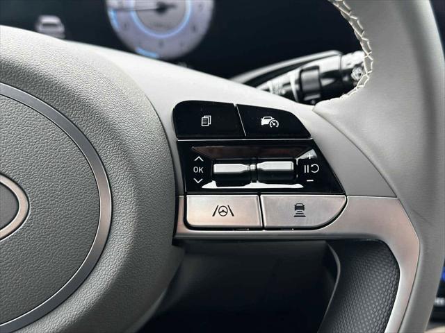 new 2025 Hyundai Elantra car, priced at $26,306