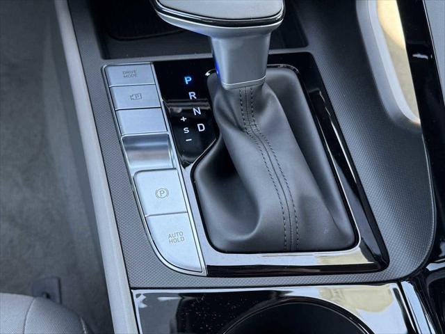 new 2025 Hyundai Elantra car, priced at $26,306