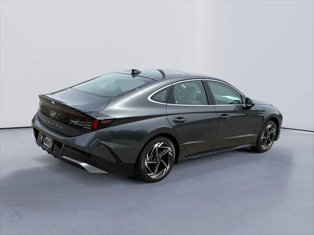 new 2025 Hyundai Sonata car, priced at $31,147