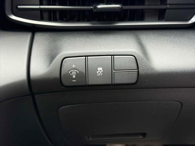 new 2025 Hyundai Elantra car, priced at $24,176