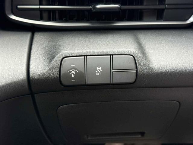 new 2025 Hyundai Elantra car, priced at $24,176