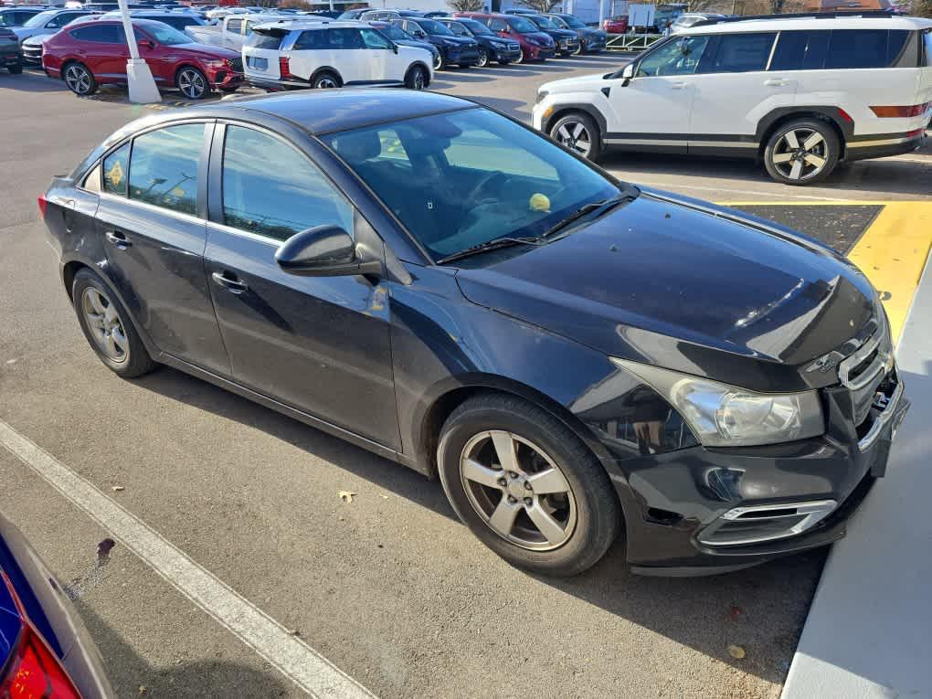 used 2015 Chevrolet Cruze car, priced at $7,500
