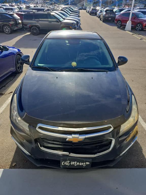 used 2015 Chevrolet Cruze car, priced at $7,500