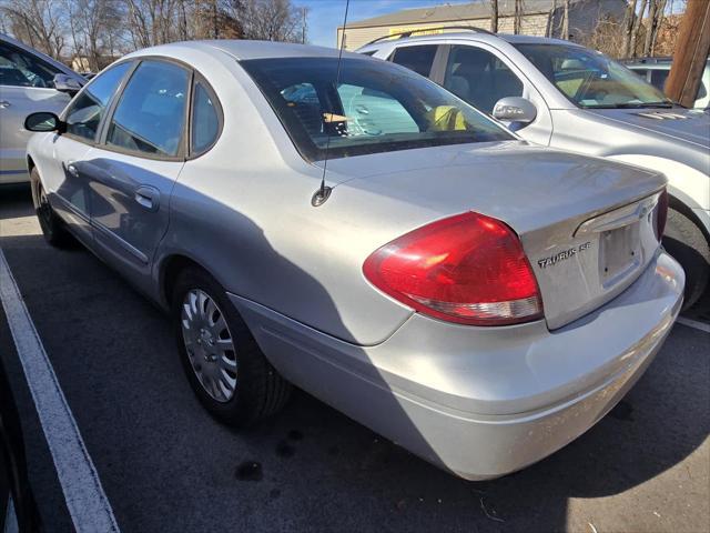 used 2004 Ford Taurus car, priced at $4,999