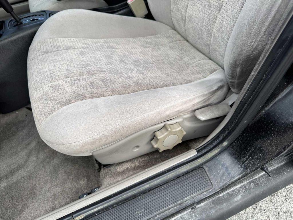 used 1999 Saturn SL car, priced at $1,999