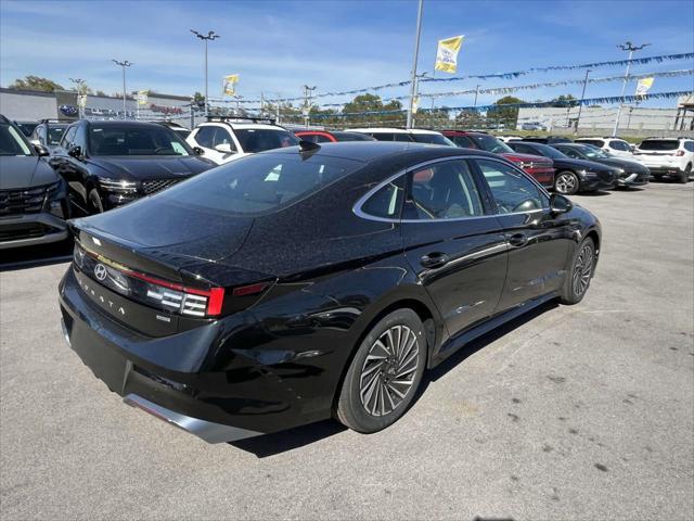 new 2024 Hyundai Sonata Hybrid car, priced at $32,673