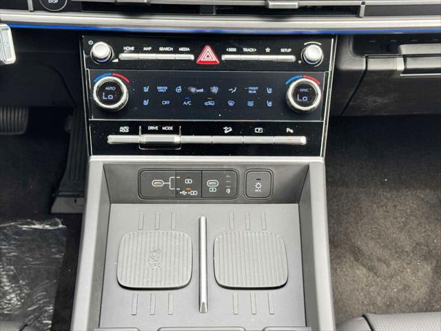 new 2025 Hyundai Santa Fe car, priced at $45,682