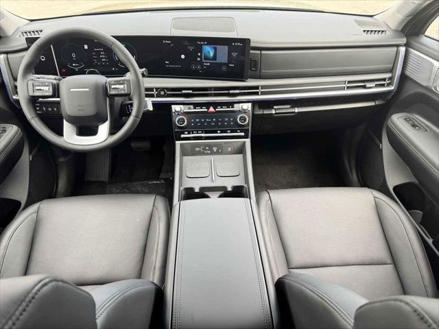 new 2025 Hyundai Santa Fe car, priced at $45,682