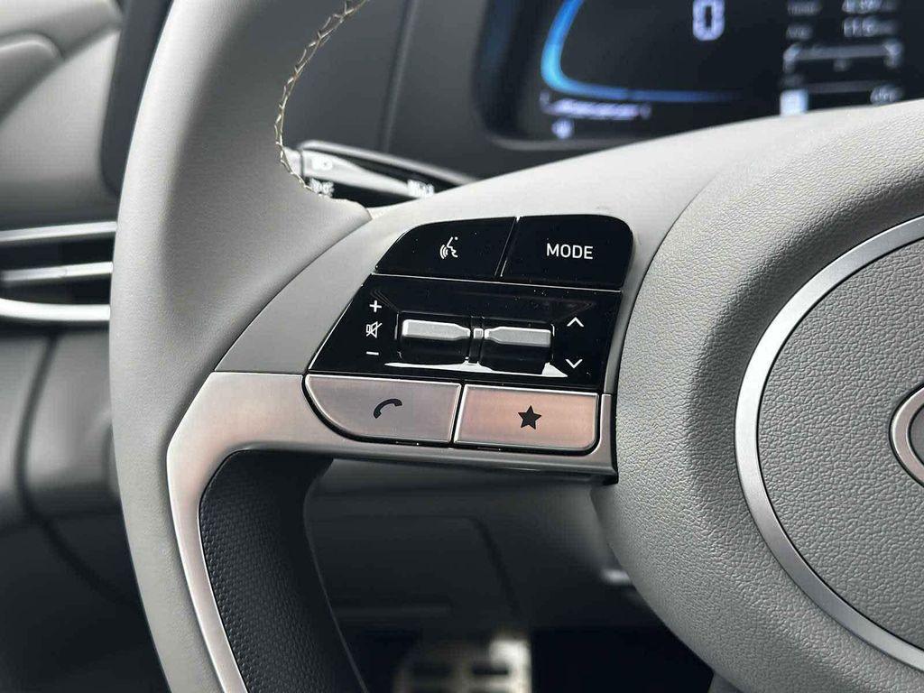 new 2025 Hyundai Elantra car, priced at $24,785