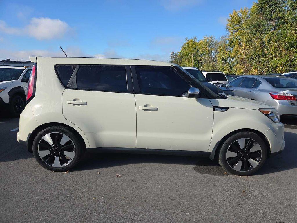 used 2015 Kia Soul car, priced at $10,999