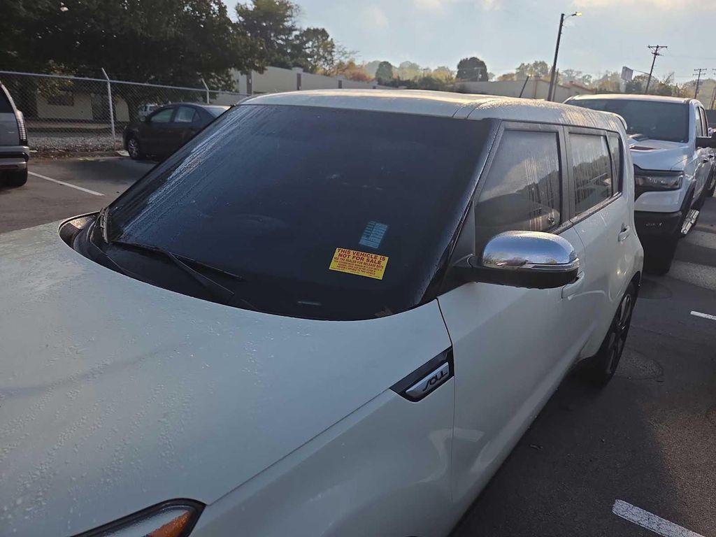 used 2015 Kia Soul car, priced at $10,999