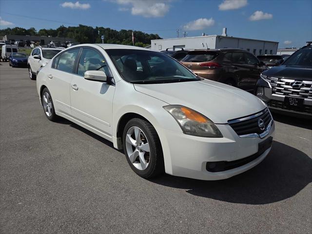 used 2008 Nissan Altima car, priced at $9,999