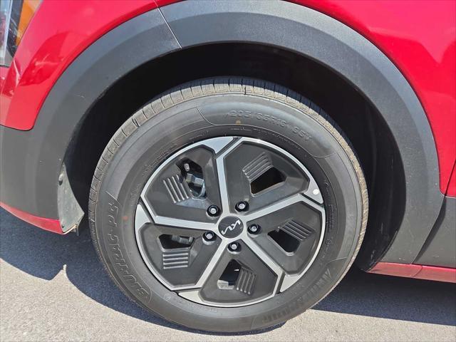 used 2025 Kia Niro car, priced at $30,988