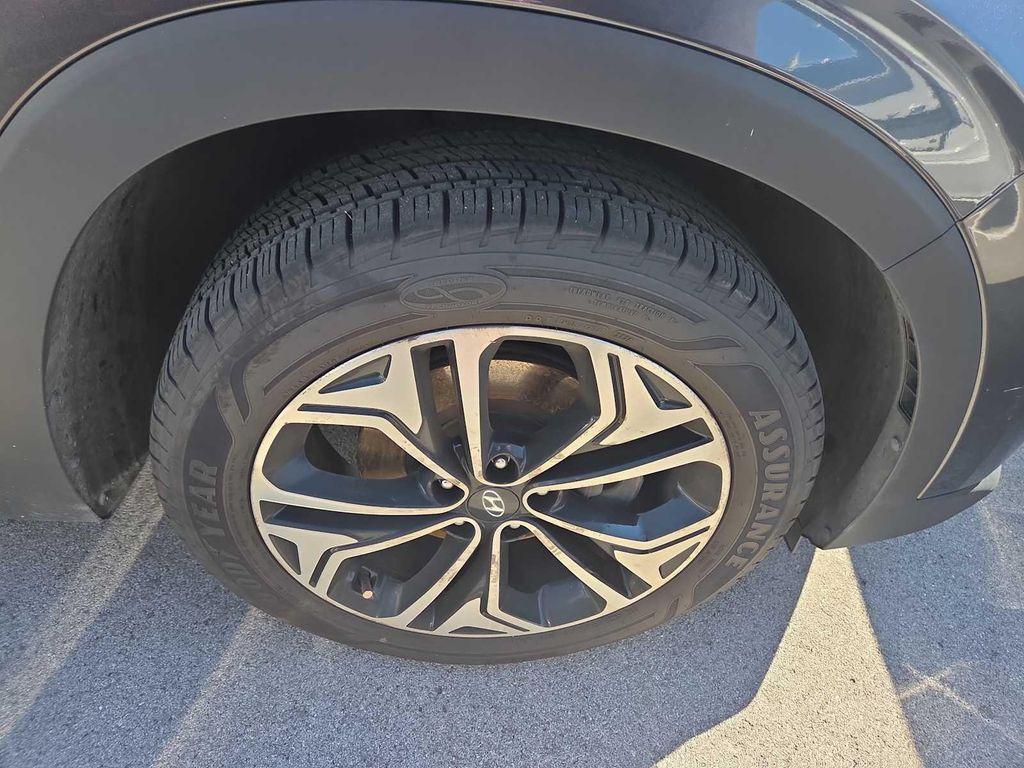 used 2020 Hyundai Santa Fe car, priced at $22,988