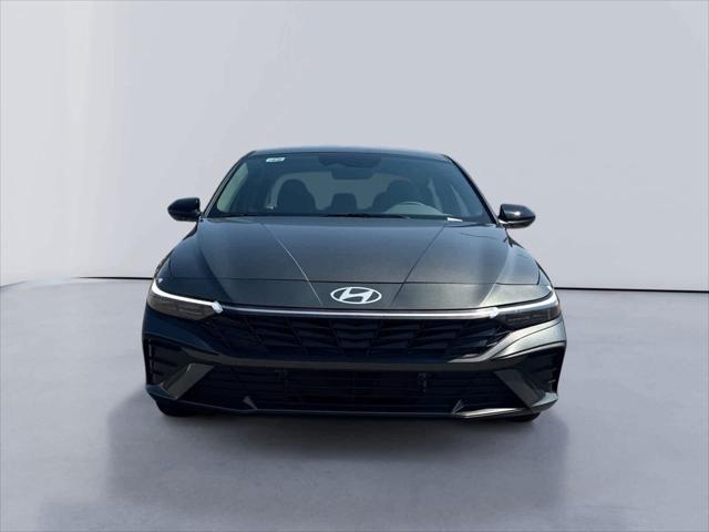 new 2025 Hyundai Elantra car, priced at $28,339