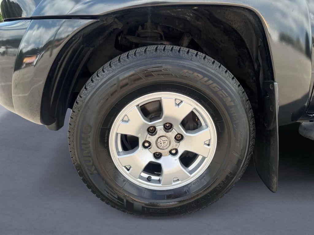 used 2007 Toyota Tacoma car, priced at $6,500