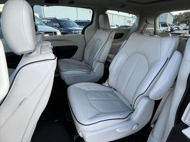 used 2018 Chrysler Pacifica Hybrid car, priced at $17,805