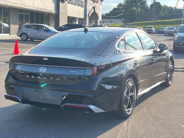 new 2024 Hyundai Sonata car, priced at $29,284