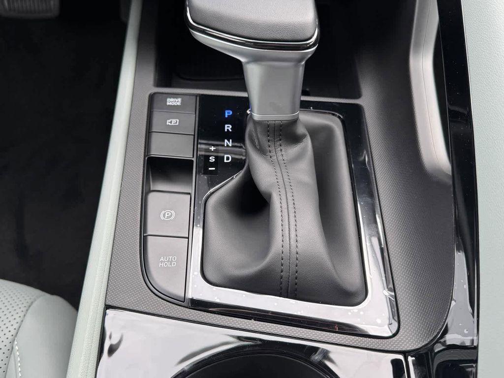 new 2025 Hyundai Elantra car, priced at $30,200