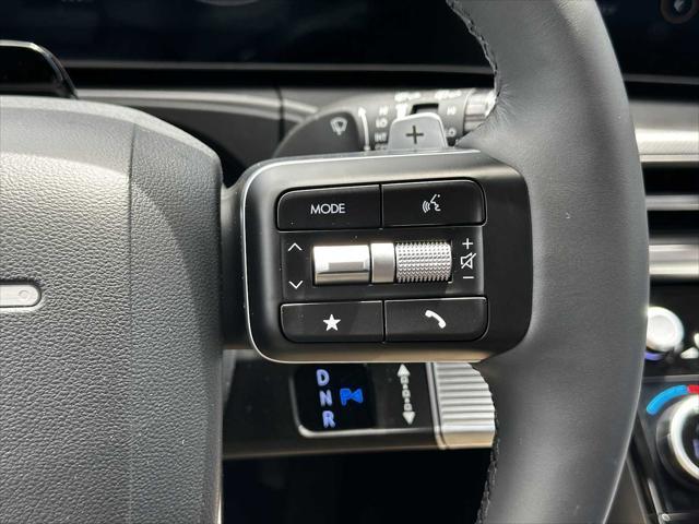 new 2025 Hyundai Santa Fe car, priced at $38,007