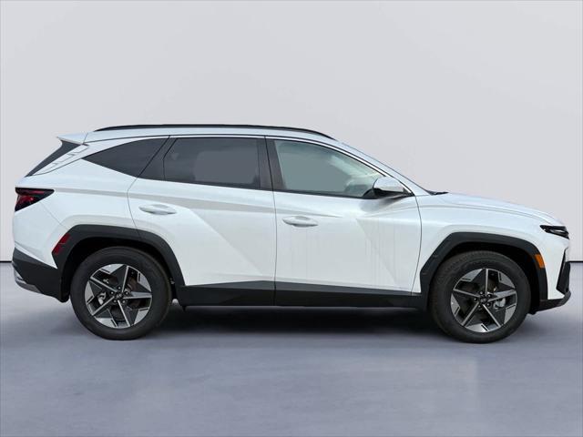 new 2025 Hyundai Tucson car, priced at $32,003
