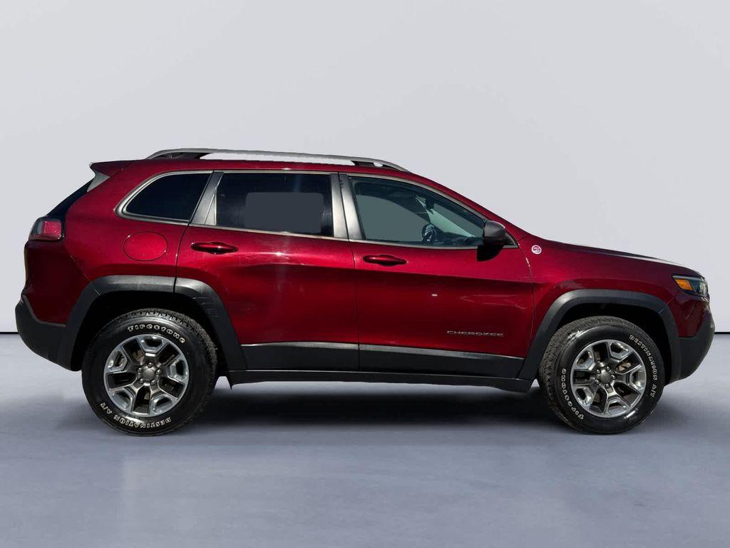 used 2019 Jeep Cherokee car, priced at $16,326