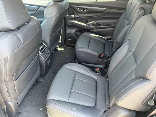new 2025 Hyundai SANTA FE HEV car, priced at $50,267