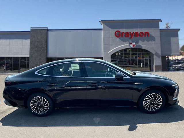 new 2024 Hyundai Sonata Hybrid car, priced at $31,502