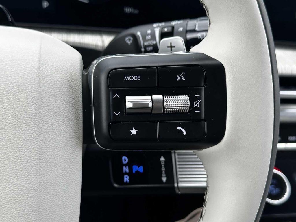 new 2025 Hyundai Santa Fe car, priced at $44,413