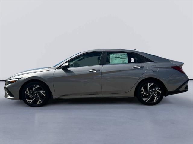 new 2025 Hyundai Elantra car, priced at $30,633